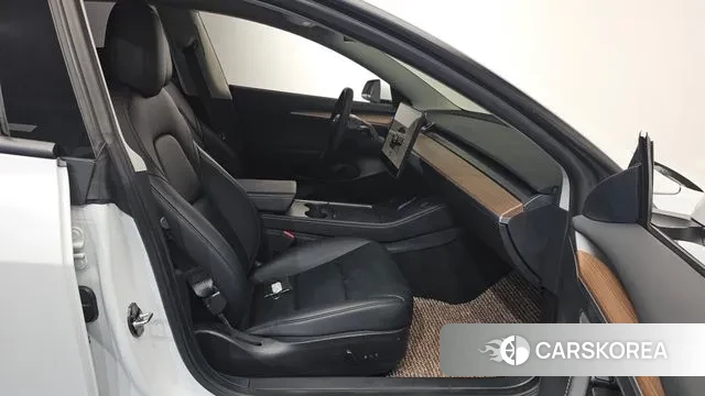 Tesla Model 3 2022 Белый из Кореи, фото 2