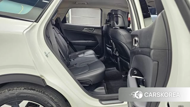 Kia Sportage 5th Generation 2023 Белый из Кореи, фото 2
