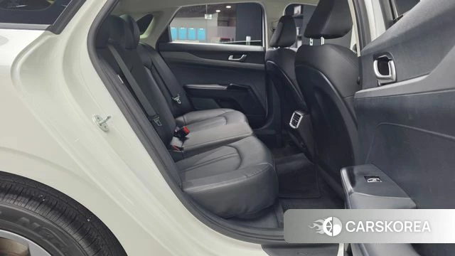Kia K5 3rd generation 2022 Белый из Кореи, фото 2