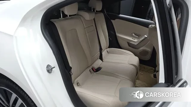 Mercedes-Benz A-Class W177 2022 Белый из Кореи, фото 2