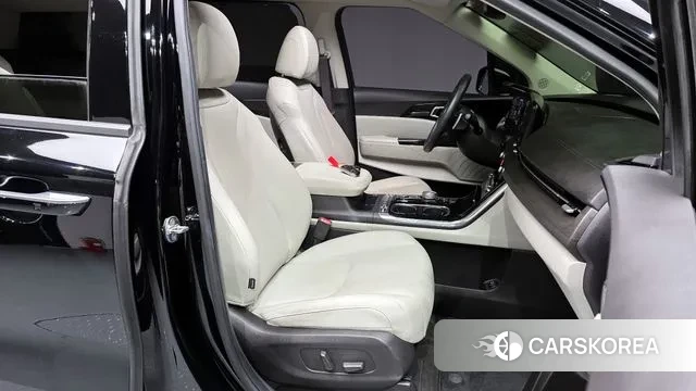 Kia Carnival 4th generation 2022 Черный из Кореи, фото 2