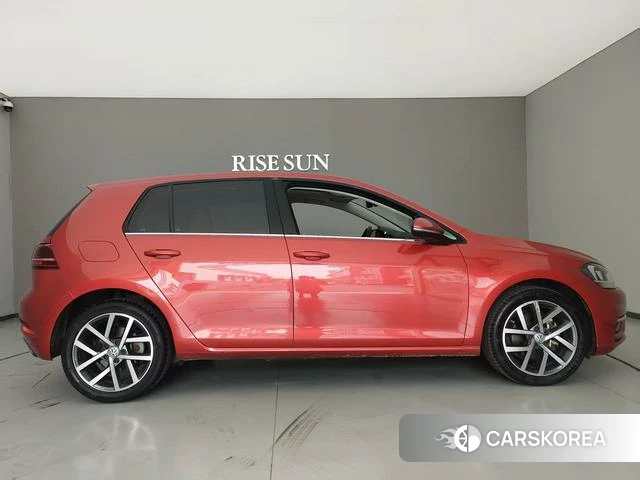 Volkswagen Golf 2019 Красный из Китая, фото 2