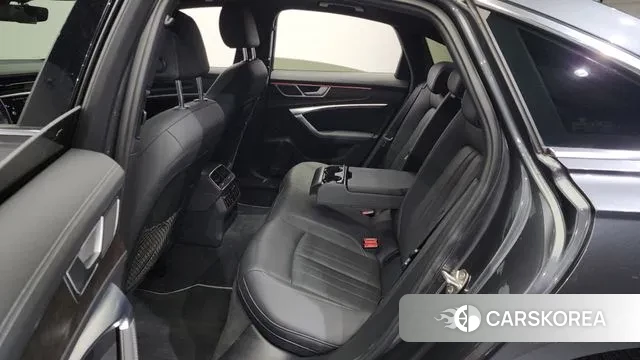 Audi A6 (C8) 2021 Серый из Кореи, фото 2