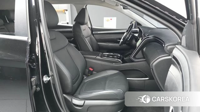 Hyundai Tucson (NX4) 2020 Черный из Кореи, фото 2