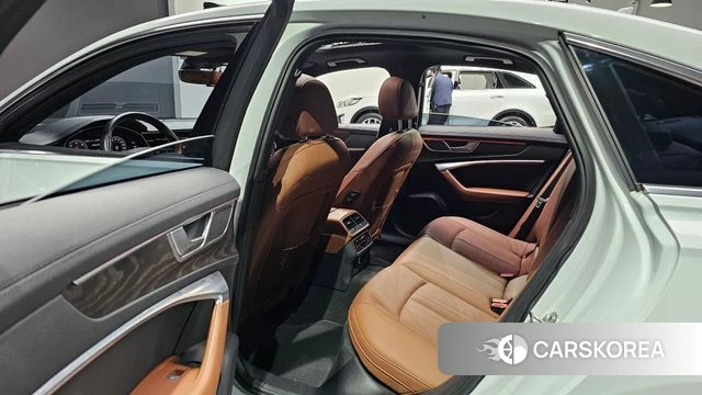 Audi A6 (C8) 2020 Белый из Кореи, фото 2