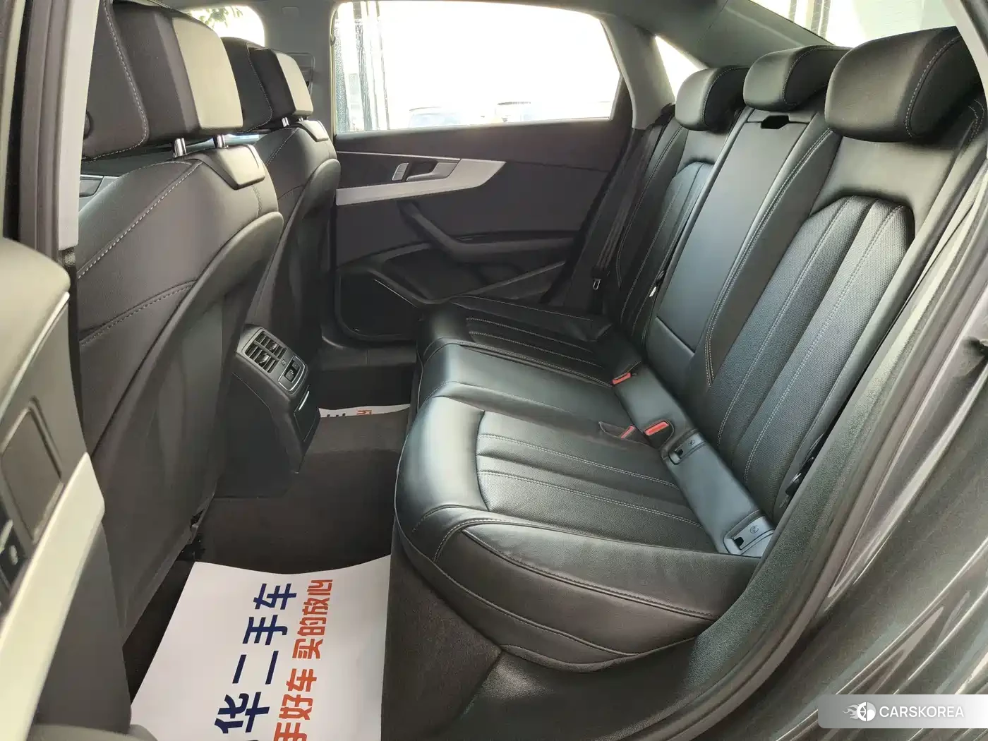 Audi A4L 2024 Silver/gray из Китая, фото 2