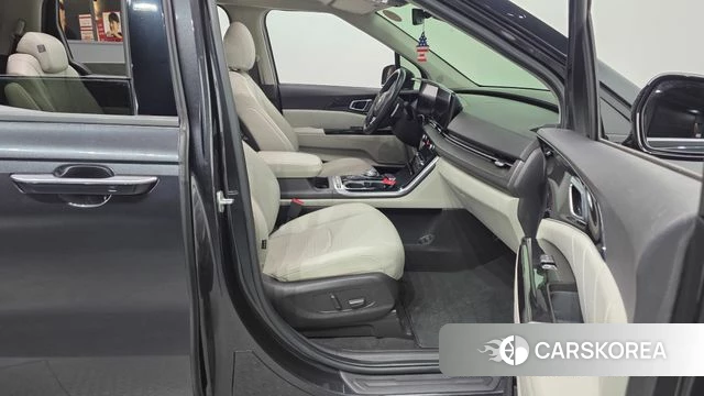 Kia Carnival 4th generation 2021 Черный из Кореи, фото 2