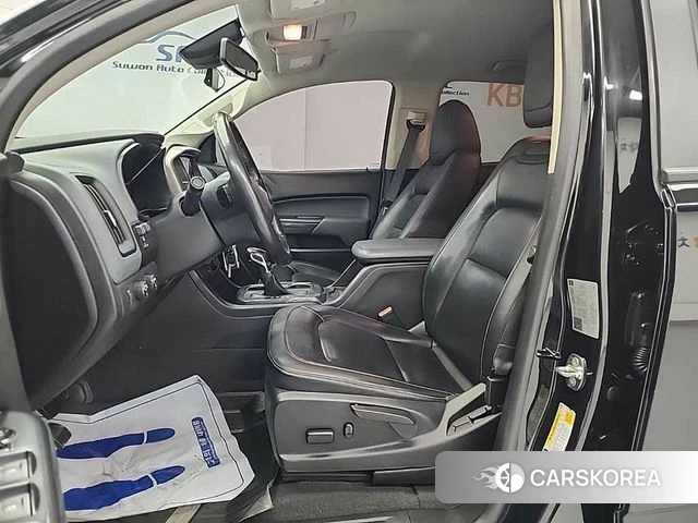 Chevrolet (GM Daewoo) Real New Colorado 2022 Черный из Кореи, фото 2