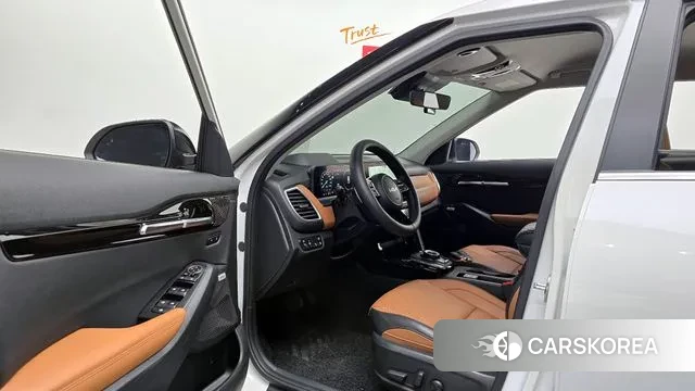 Kia The New Seltos 2023 Белый из Кореи, фото 2