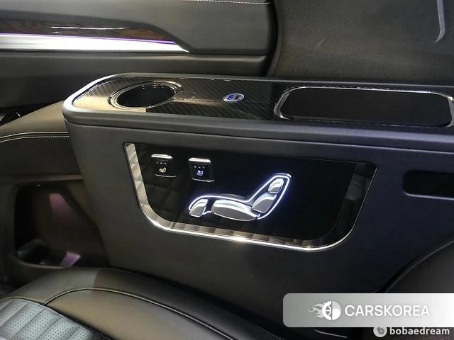 Cadillac Escalade 5th Generation 2025 Черный из Кореи, фото 2