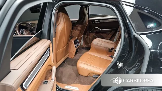 Porsche Cayenne (PO536) 2023 Черный из Кореи, фото 2