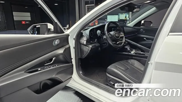 Hyundai The New Avante (CN7) 2023 Белый из Кореи, фото 2