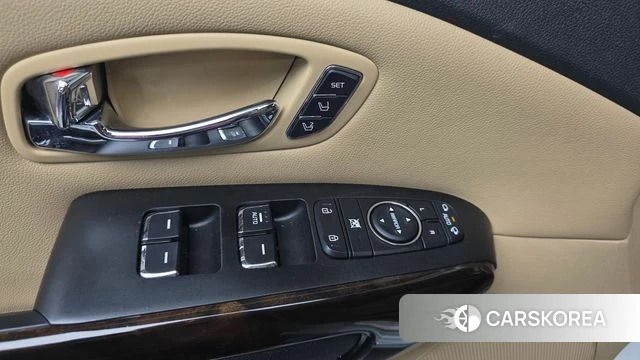 Kia The New Carnival 2019 Белый из Кореи, фото 2