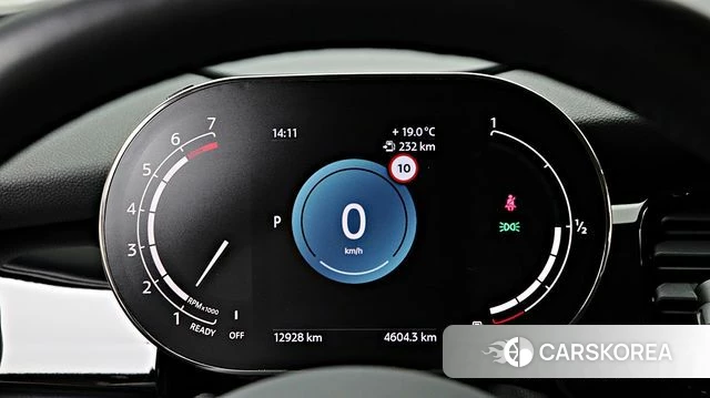 Mini Cooper 2024 Черный из Кореи, фото 2
