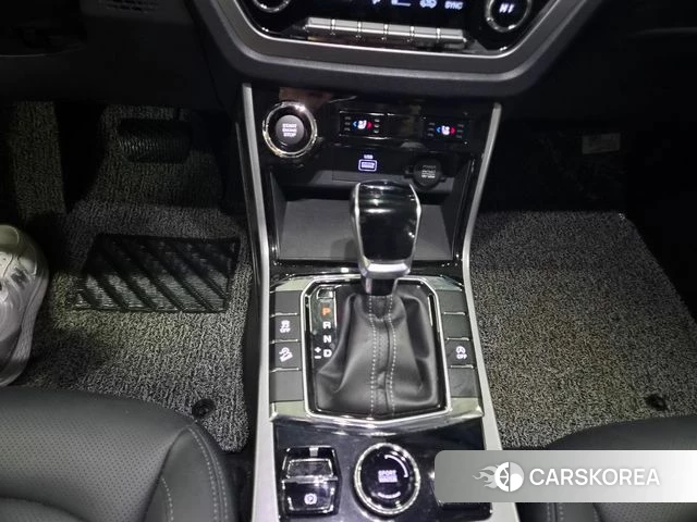 Ssangyong Beautiful Korando 2021 Белый из Кореи, фото 2