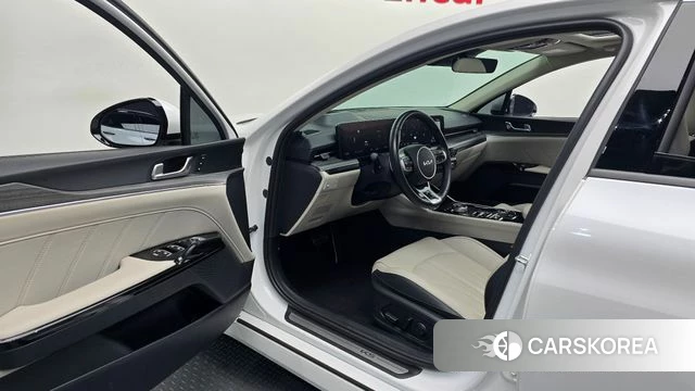 Kia The New K5 3rd generation 2024 Белый из Кореи, фото 2