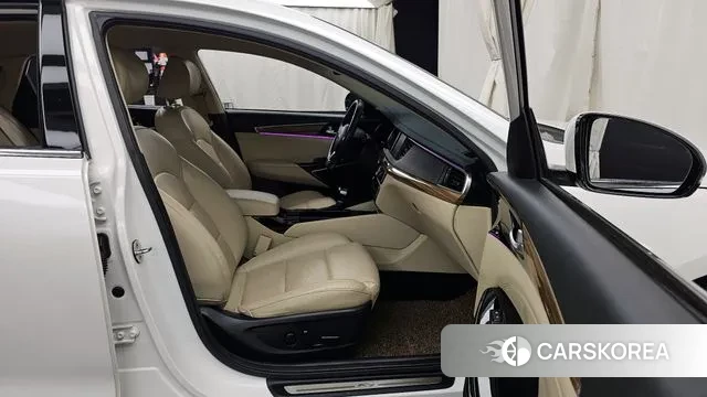 Kia Come New K7 2018 Белый из Кореи, фото 2