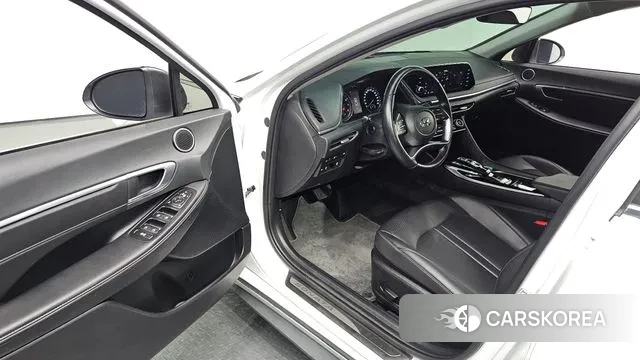 Hyundai Sonata (DN8) 2023 Белый из Кореи, фото 2