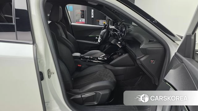Peugeot 2008 Second generation 2021 Белый из Кореи, фото 2