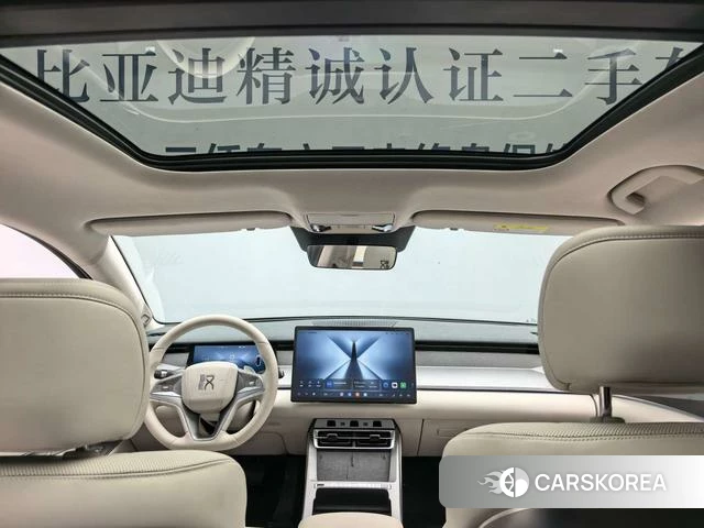 BYD Han L EV 2025 Серебристо-серый из Китая, фото 2