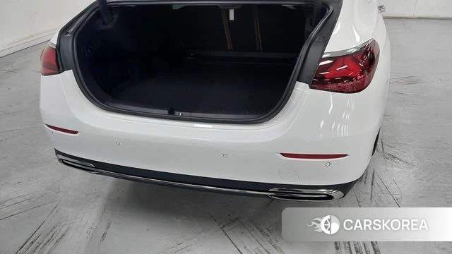 Mercedes-Benz E-Class W214 2025 Белый из Кореи, фото 2