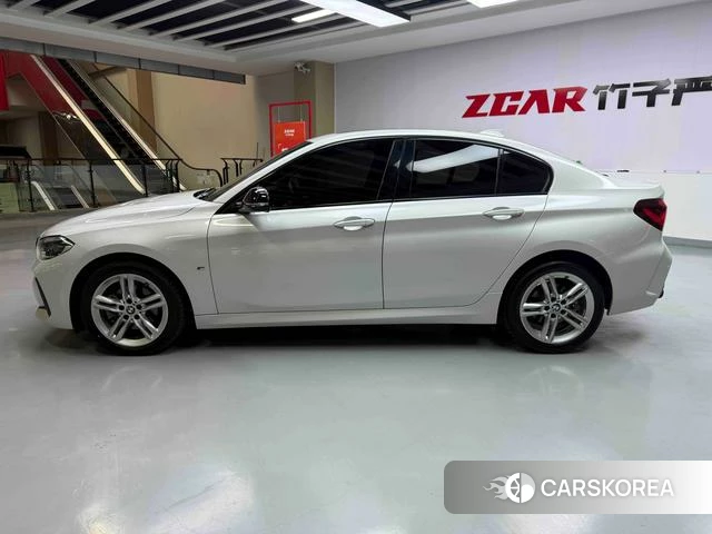 BMW 1 series 2023 Белый из Китая, фото 2