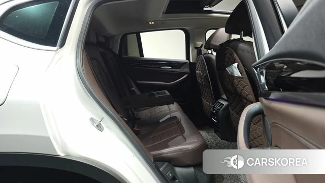 BMW X4 (G02) 2023 Белый из Кореи, фото 2