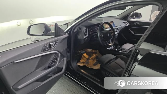 BMW 2 Series Gran Coupe (F44) 2024 Черный из Кореи, фото 2