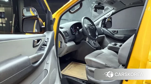 Hyundai The New Grand Starex 2020 Желтый из Кореи, фото 2