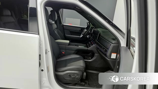 Hyundai Santa Fe (MX5) 2025 Белый из Кореи, фото 2