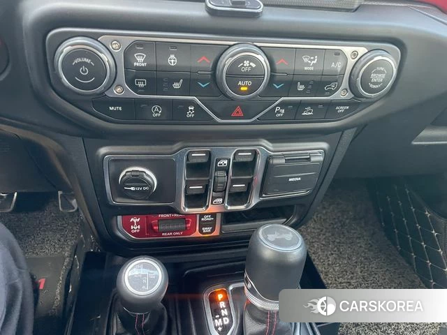 Jeep Wrangler (JL) 2023 Серый из Кореи, фото 2