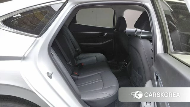 Hyundai Sonata D Edge Hybrid (DN8) 2024 Белый из Кореи, фото 2