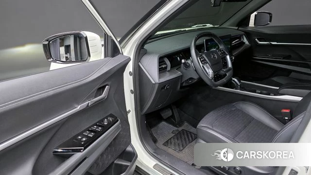 Ssangyong Torres 2022 Белый из Кореи, фото 2