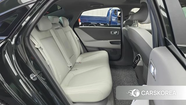 Hyundai Ionic 6 2023 Серый из Кореи, фото 2