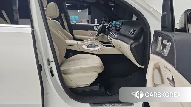 Mercedes-Benz GLS - Class X167 2022 Белый из Кореи, фото 2