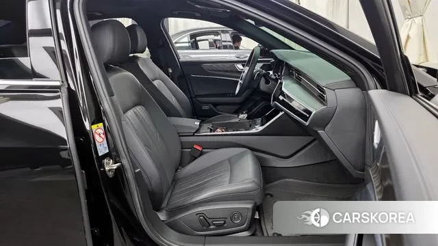 Audi A6 (C8) 2022 Черный из Кореи, фото 2