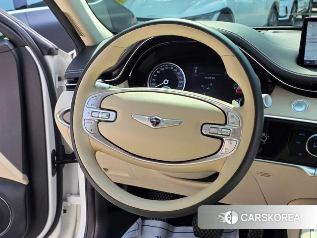 Genesis GV70 2021 Белый из Кореи, фото 2