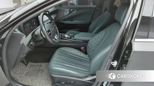 Kia K8 2023 Черный из Кореи, фото 2