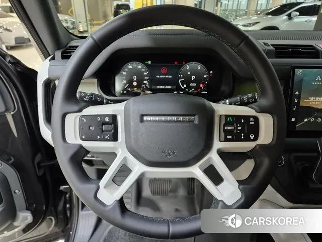 Land Rover Defender (L663) 2025 Серый из Кореи, фото 2