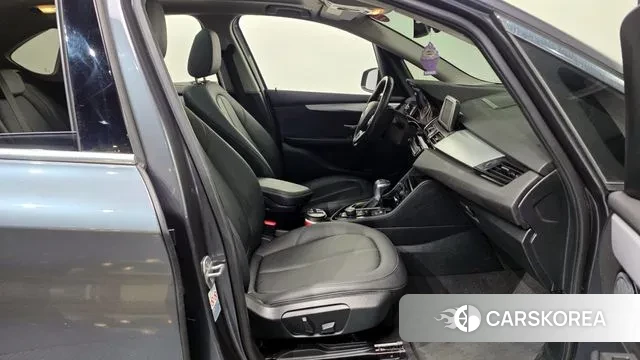 BMW 2 Series Active Tourer (F45) 2018 Серый из Кореи, фото 2