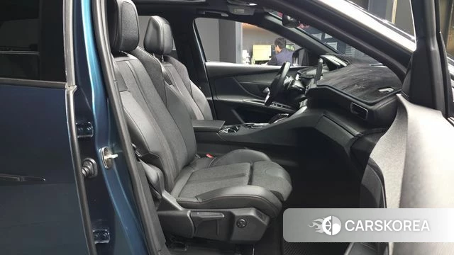 Peugeot 5008 second generation 2018 Синий из Кореи, фото 2