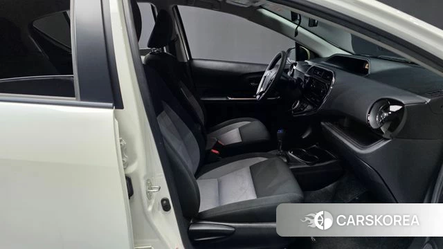 Toyota Prius C 2019 Белый из Кореи, фото 2