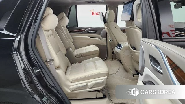 Cadillac Escalade 5th Generation 2021 Черный из Кореи, фото 2