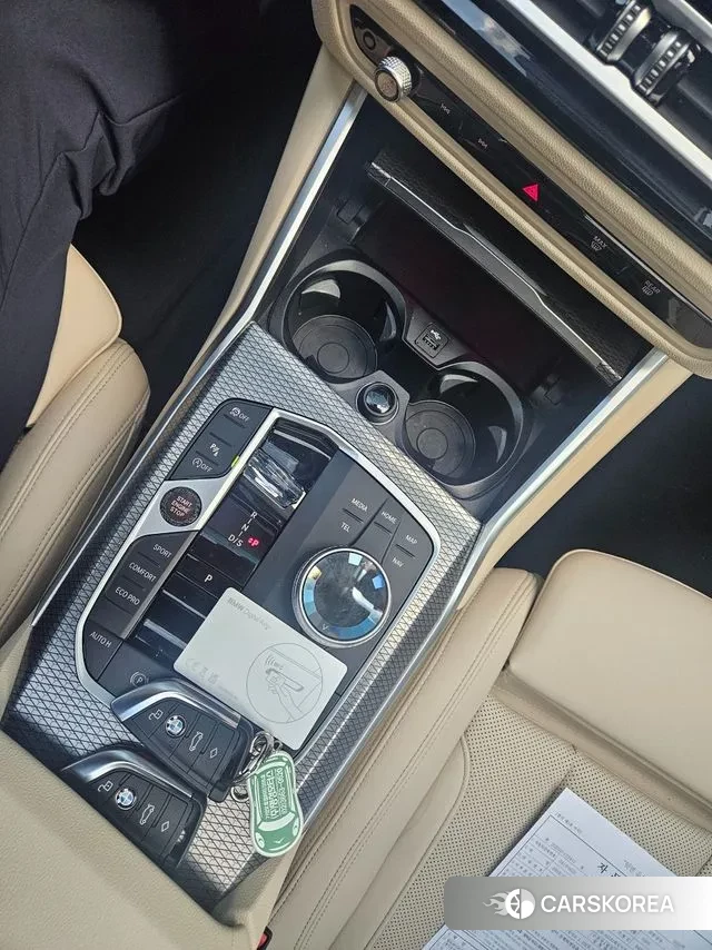 BMW 3 Series (G20) 2023 Черный из Кореи, фото 2