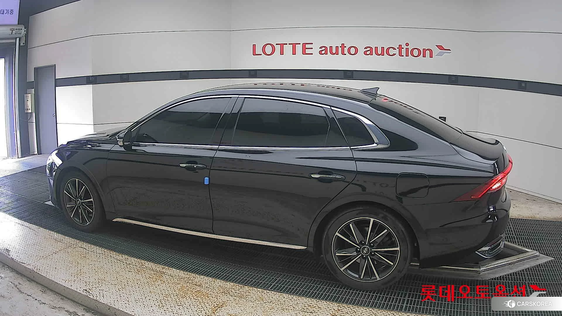 Hyundai Grandeur 2020 Черный из Кореи, фото 2