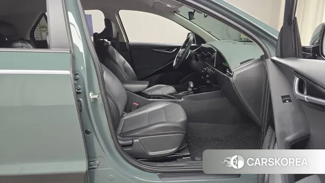 Kia Di Ol Nu Niro 2022 Цвет галактики из Кореи, фото 2