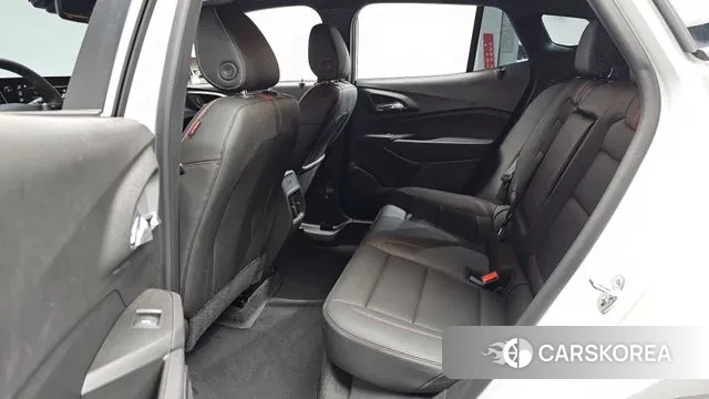 Chevrolet (GM Daewoo) Trax Crossover 2024 Белый из Кореи, фото 2