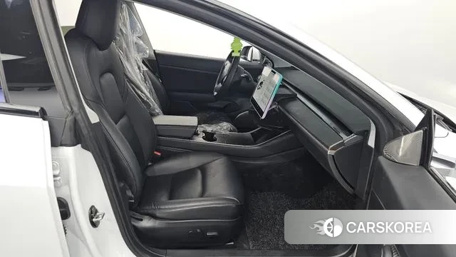 Tesla Model 3 2020 Белый из Кореи, фото 2