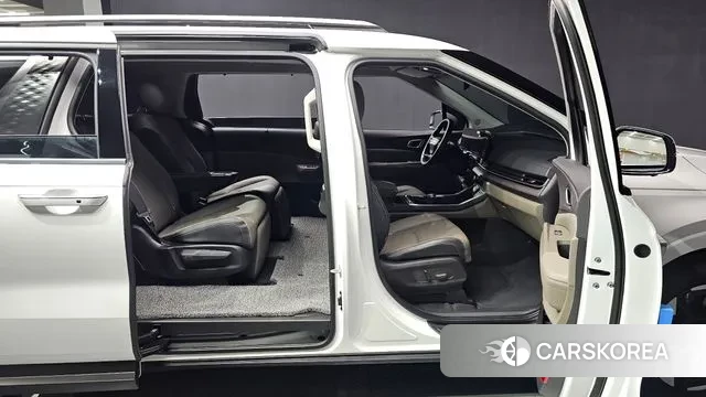 Kia The New Carnival 4th Generation 2025 Белый из Кореи, фото 2