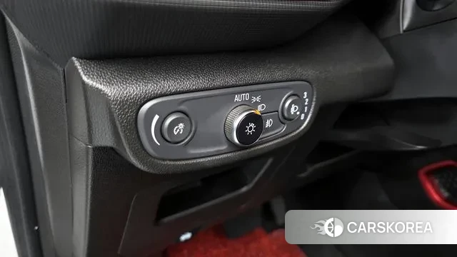 Chevrolet (GM Daewoo) Trailblazer 2020 Белый из Кореи, фото 2